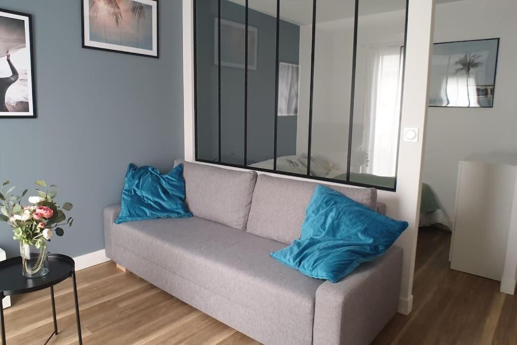 Splendide Appartement De 32M2 Au Centre De Vannes Exterior foto